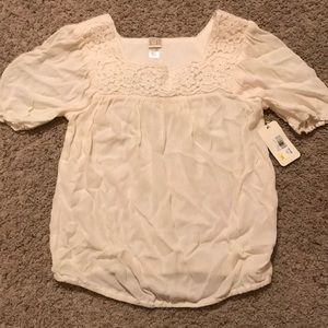 Girls, short sleeve shirt, size XL/16